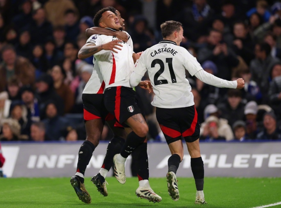 西班牙战胜德国卫冕女足欧国联，大都会球场吸引超5万人观赛