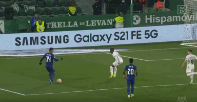 什么是“强化学习（Reinforcement Learning）”？看 AI 如何在数亿局对战中进化。（走近强化学习：看 AI 如何在数亿场对战中进化）