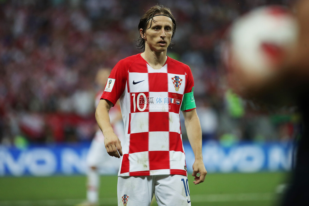 刺激的3-3！多特2次领先被逆转，第95分钟绝平