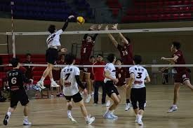 杜兰特篮下补篮，逆转比赛